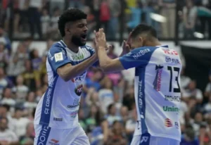 Pato Futsal vence Chopinzinho e conquista título da série ouro do paranaense